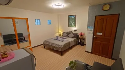 Habitación doble con baño privado — Kata Lina guesthouse
